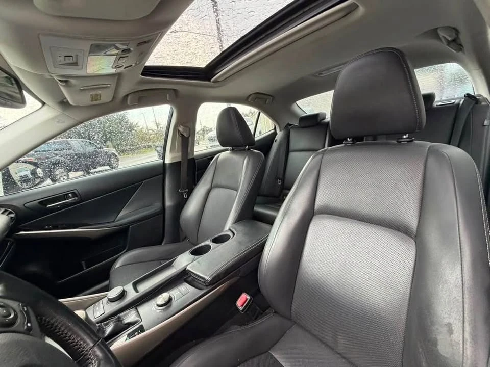 2015 Lexus IS 3rd Gen - Image 7 of 8