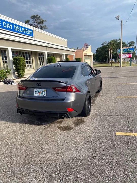 2015 Lexus IS 3rd Gen - Image 5 of 10