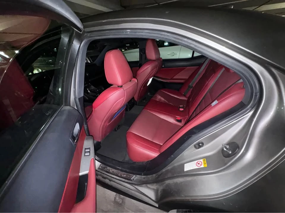 2015 Lexus IS 3rd Gen - Image 4 of 9