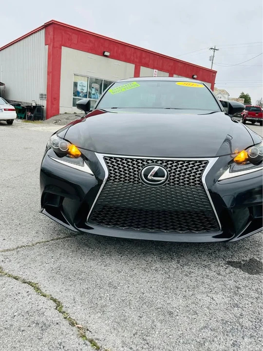 2015 Lexus IS 3rd Gen - Image 11 of 20