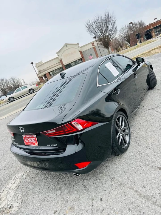 2015 Lexus IS 3rd Gen - Image 8 of 20