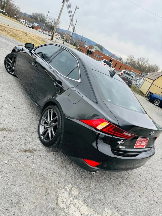 2015 Lexus IS 3rd Gen - Image 5 of 20