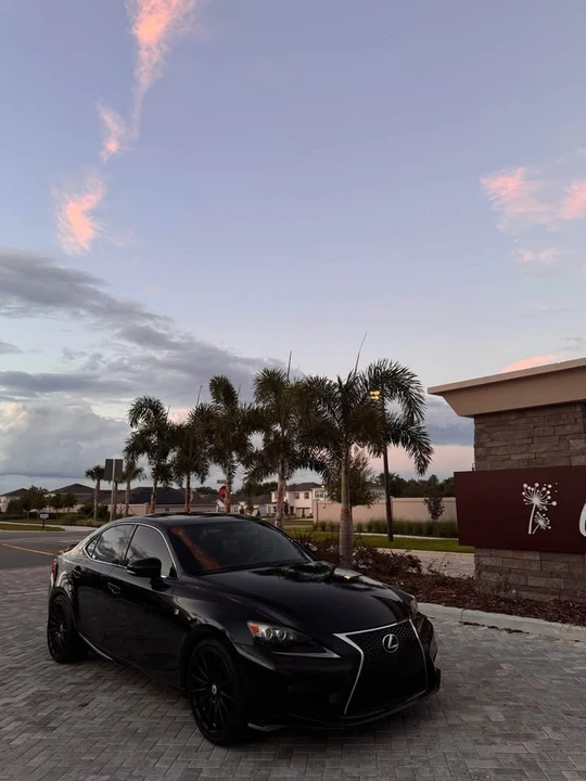 2015 Lexus IS 3rd Gen - Image 3 of 11