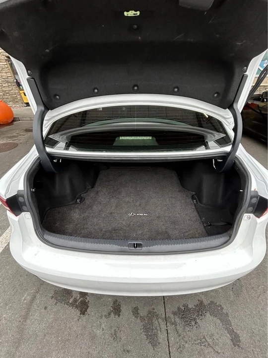 2015 Lexus IS 3rd Gen - Image 9 of 9