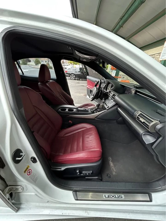 2015 Lexus IS 3rd Gen - Image 7 of 9