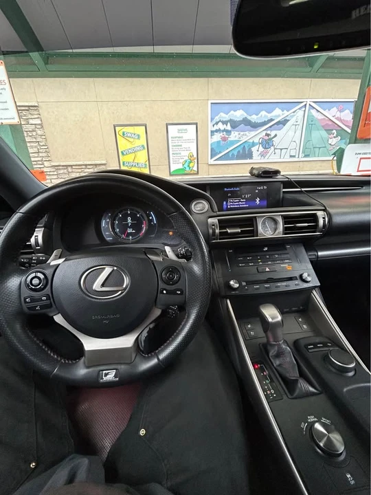 2015 Lexus IS 3rd Gen - Image 5 of 9