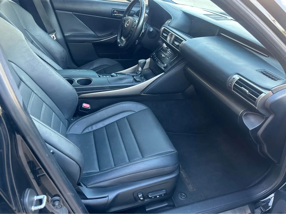 2015 Lexus IS 3rd Gen - Image 6 of 10