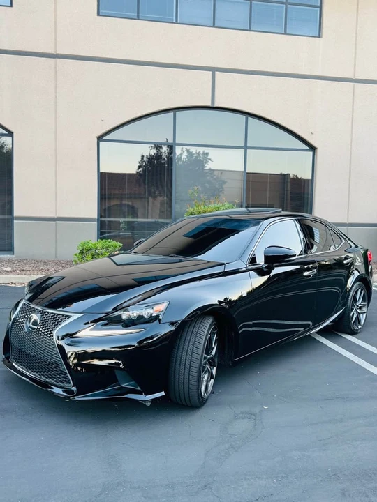2015 Lexus IS 3rd Gen - Image 4 of 18