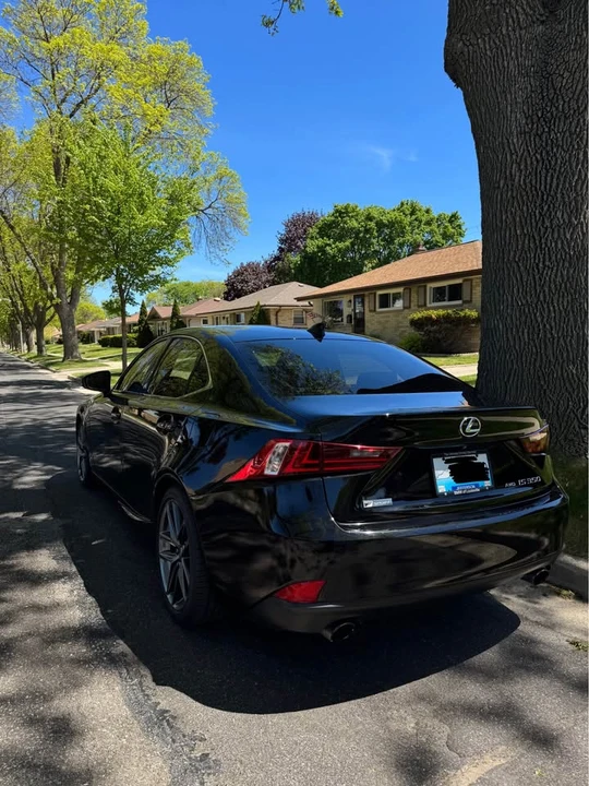2015 Lexus IS 3rd Gen - Image 4 of 8