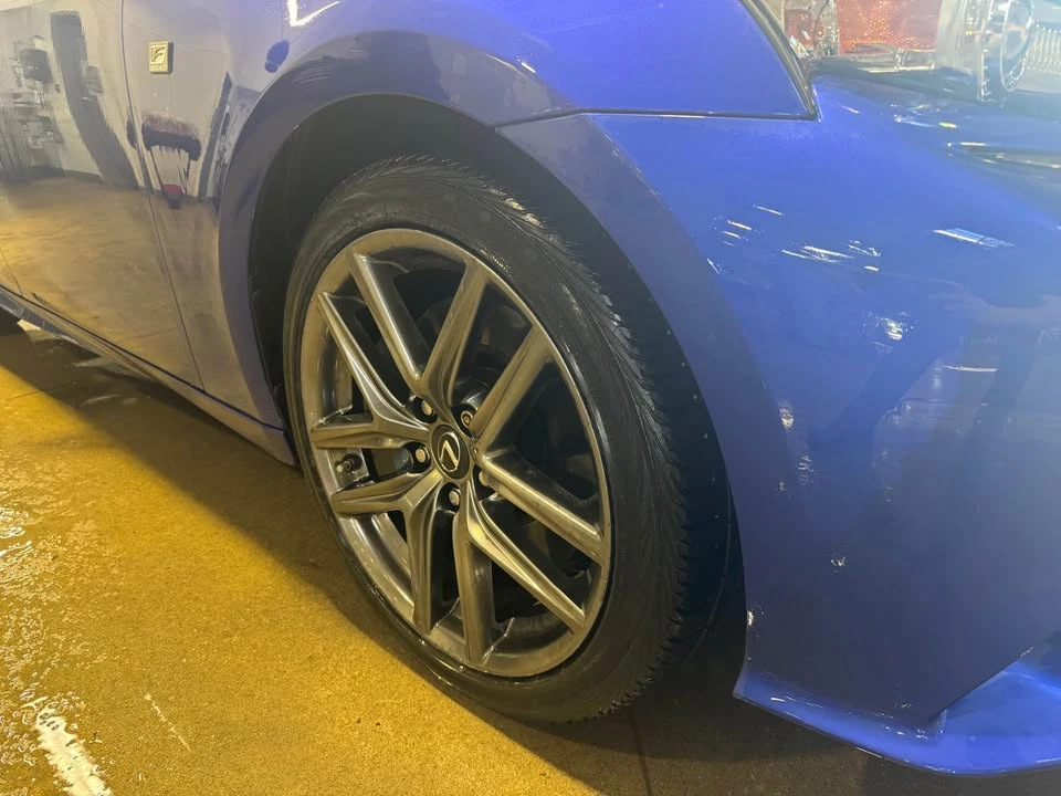 2015 Lexus IS 3rd Gen - Image 5 of 18