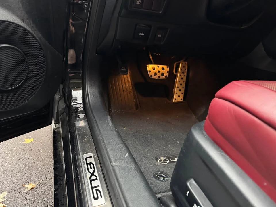 2015 Lexus IS 3rd Gen - Image 5 of 12
