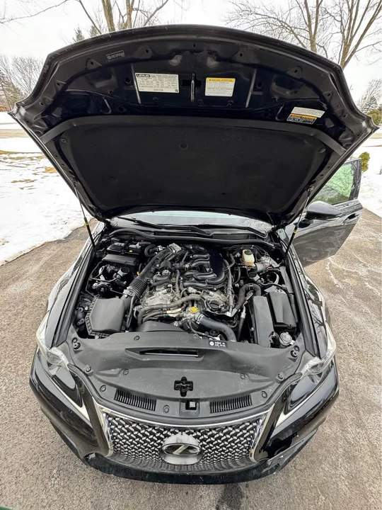 2015 Lexus IS 3rd Gen - Image 10 of 12