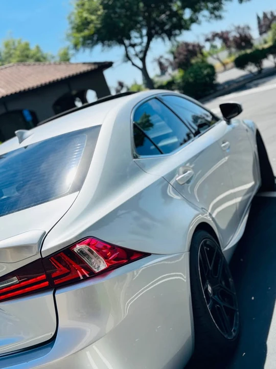 2015 Lexus IS 3rd Gen - Image 5 of 19
