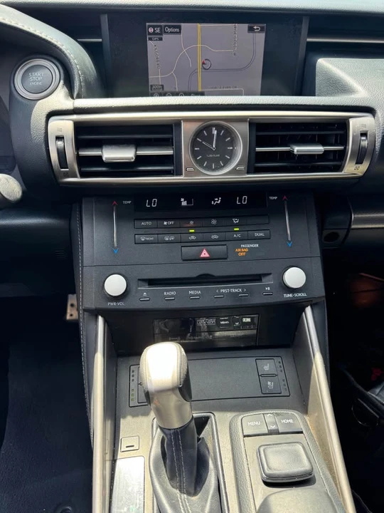 2015 Lexus IS 3rd Gen - Image 14 of 19
