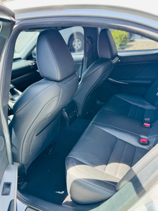 2015 Lexus IS 3rd Gen - Image 12 of 19
