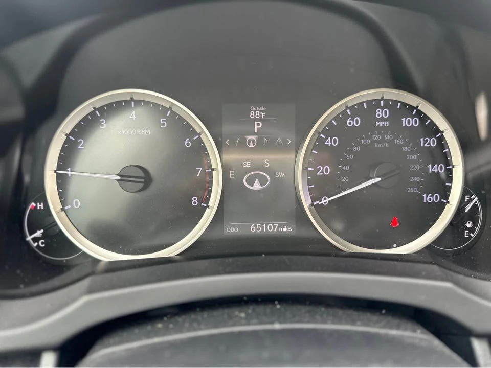 2015 Lexus IS 3rd Gen - Image 18 of 20