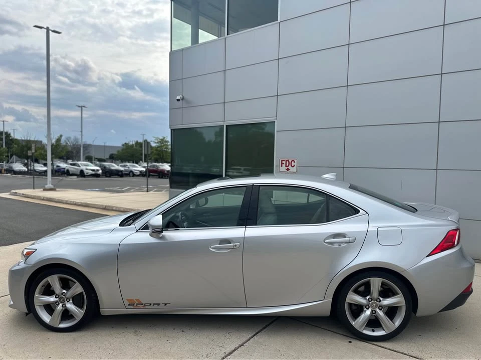 2015 Lexus IS 3rd Gen - Image 6 of 20
