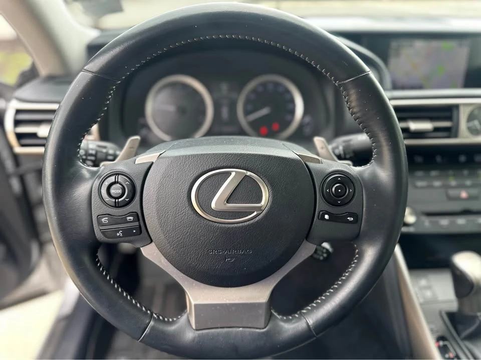 2015 Lexus IS 3rd Gen - Image 17 of 20