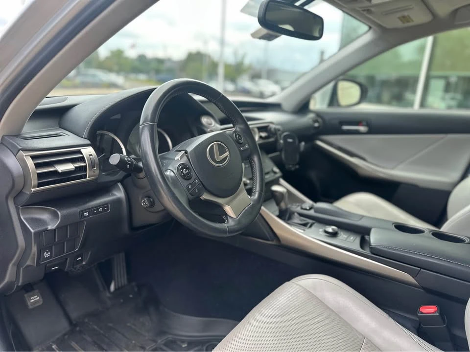 2015 Lexus IS 3rd Gen - Image 13 of 20