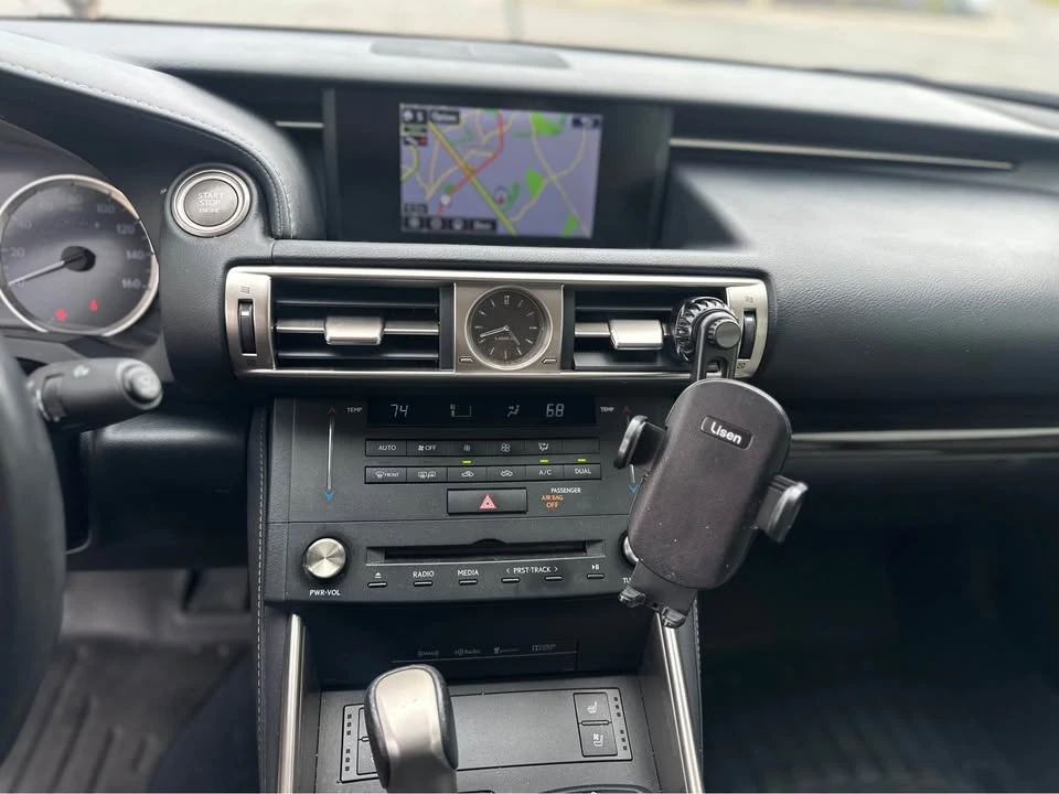 2015 Lexus IS 3rd Gen - Image 15 of 20
