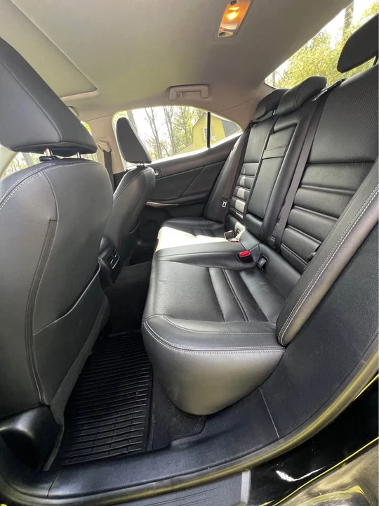 2015 Lexus IS 3rd Gen - Image 12 of 20