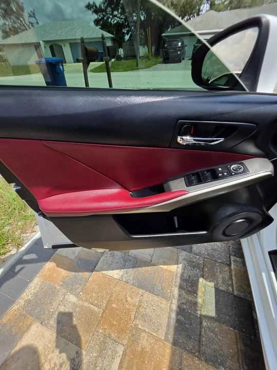 2015 Lexus IS 3rd Gen - Image 9 of 19