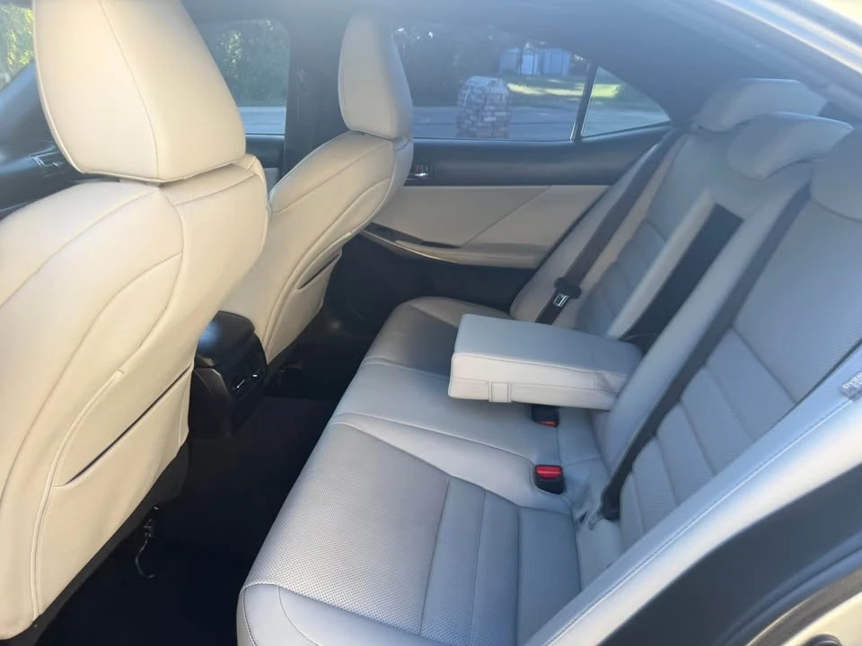 2015 Lexus IS 3rd Gen - Image 9 of 20