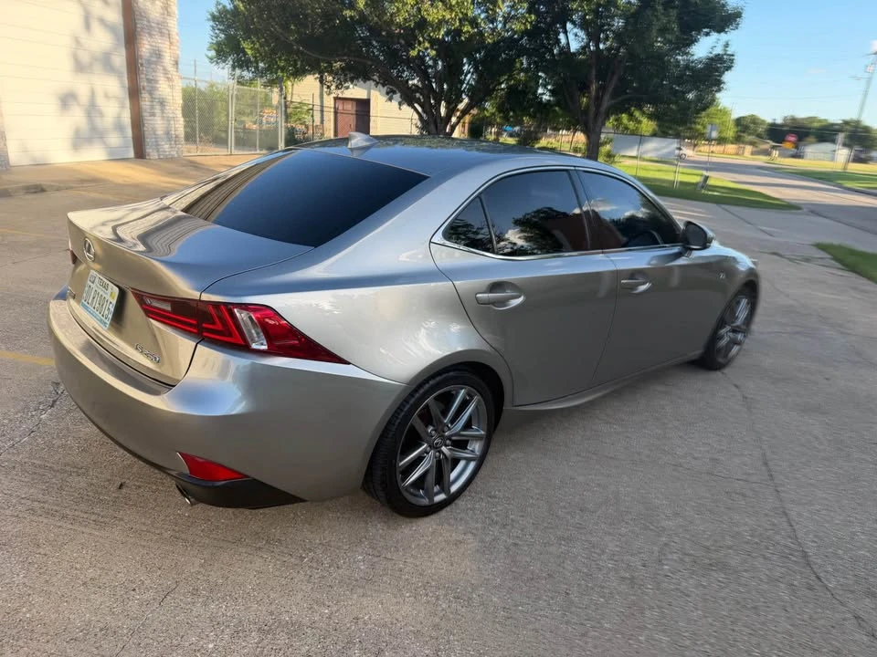 2015 Lexus IS 3rd Gen - Image 15 of 20