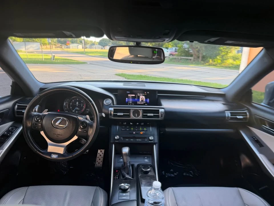 2015 Lexus IS 3rd Gen - Image 8 of 20