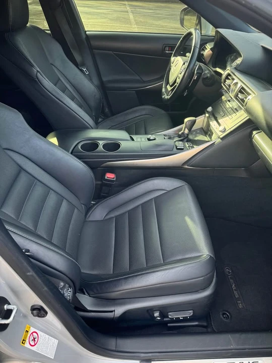 2015 Lexus IS 3rd Gen - Image 13 of 20
