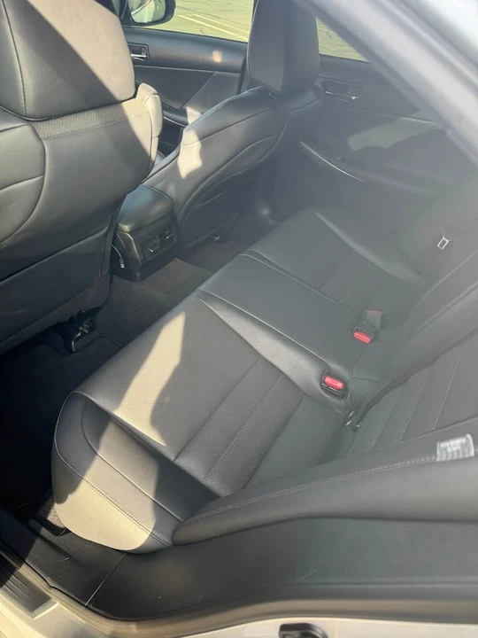 2015 Lexus IS 3rd Gen - Image 14 of 20