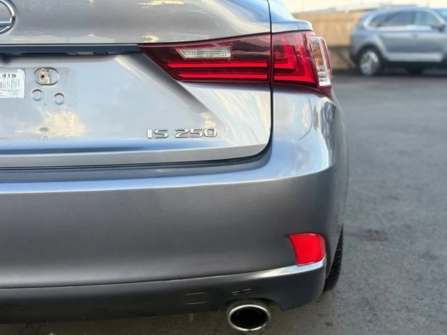 2015 Lexus IS 3rd Gen - Image 9 of 20