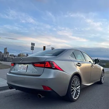 2015 Lexus IS 250