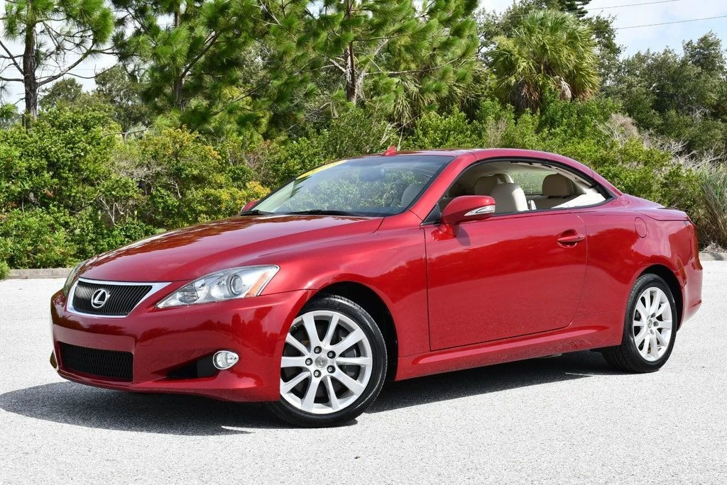 2015 Lexus IS 3rd Gen - Image 22 of 31