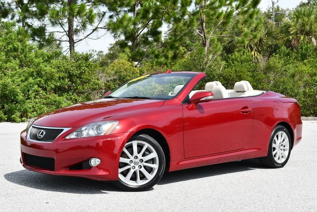 2015 Lexus IS 3rd Gen - Image 19 of 31
