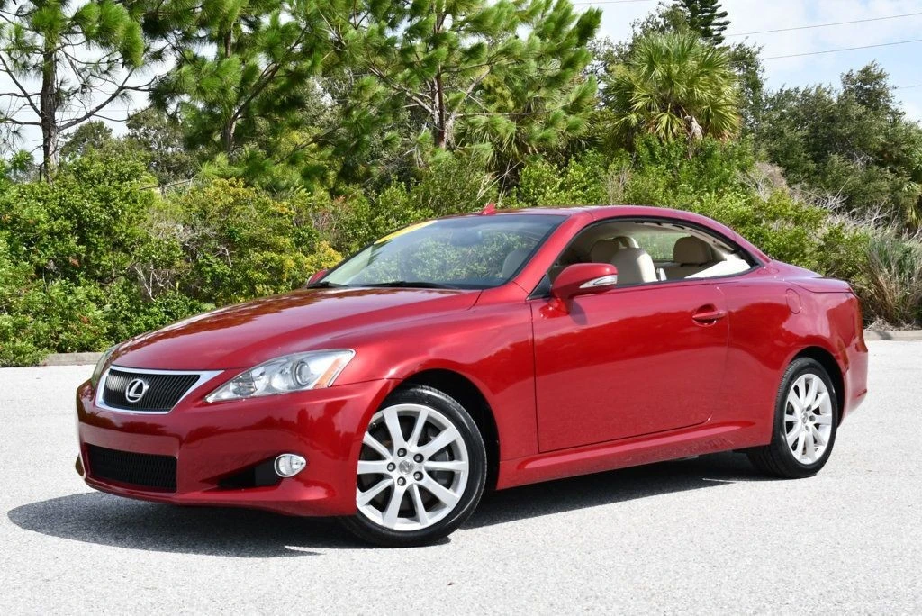 2015 Lexus IS 3rd Gen - Image 21 of 31