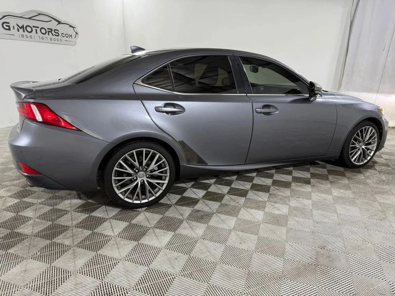 2015 Lexus IS 3rd Gen - Image 11 of 12