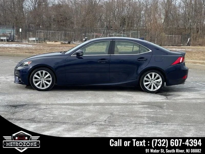 2015 Lexus IS 3rd Gen - Image 5 of 12