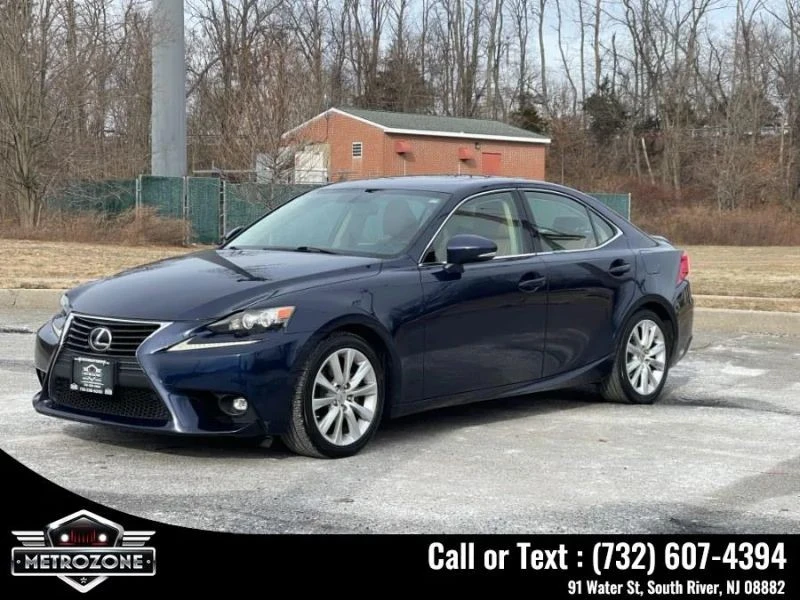 2015 Lexus IS 3rd Gen - Image 4 of 12