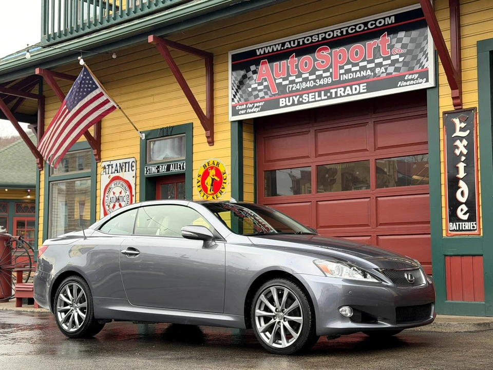 2015 Lexus IS 3rd Gen - Image 3 of 12