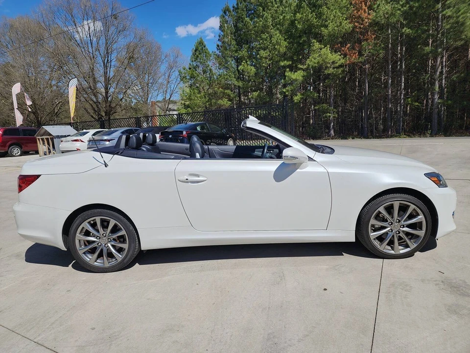 2015 Lexus IS 2nd Gen - Image 7 of 21