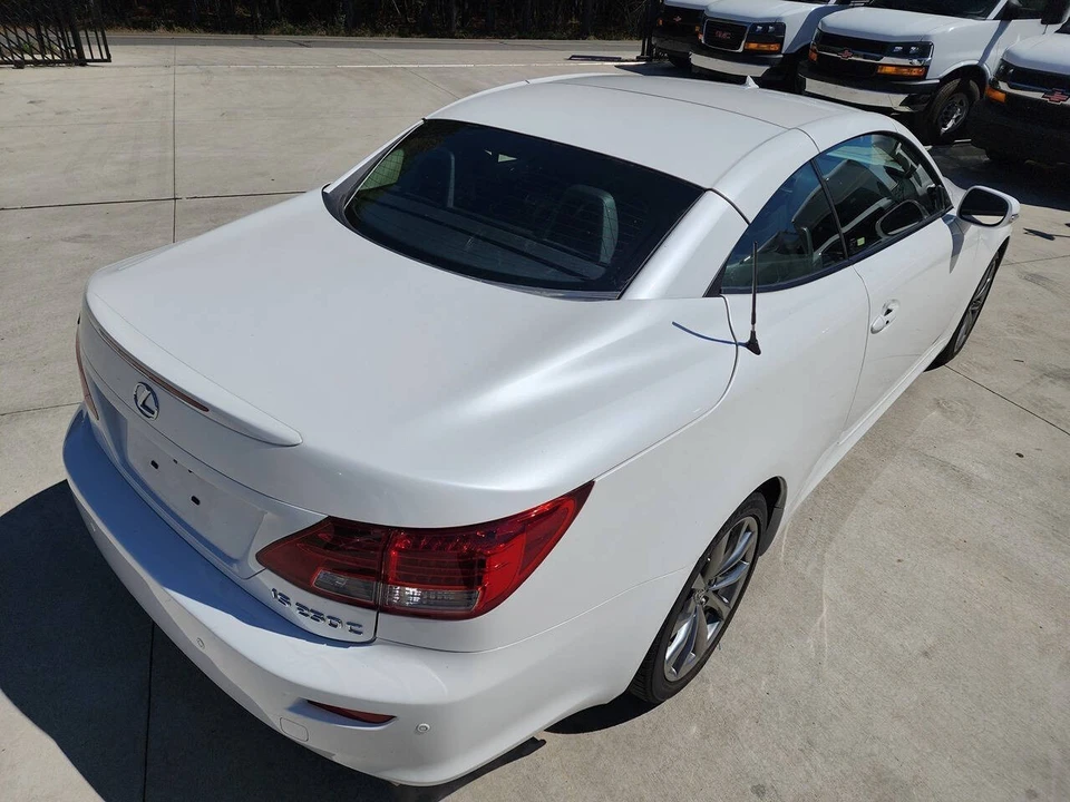 2015 Lexus IS 2nd Gen - Image 31 of 31