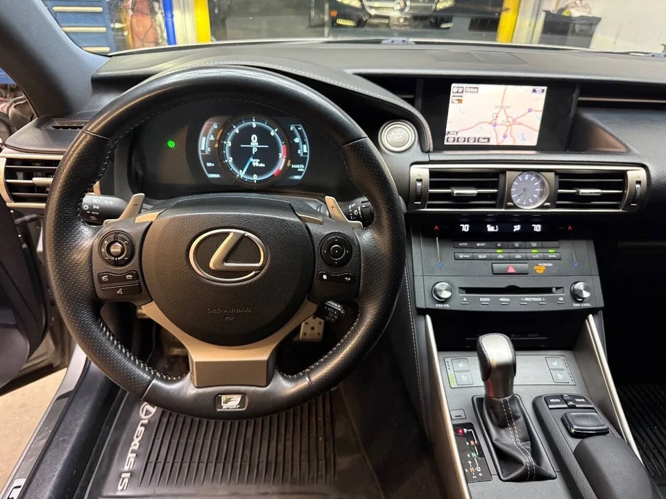 2015 Lexus IS 3rd Gen - Image 19 of 21