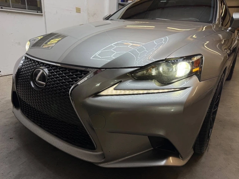2015 Lexus IS 3rd Gen - Image 8 of 21