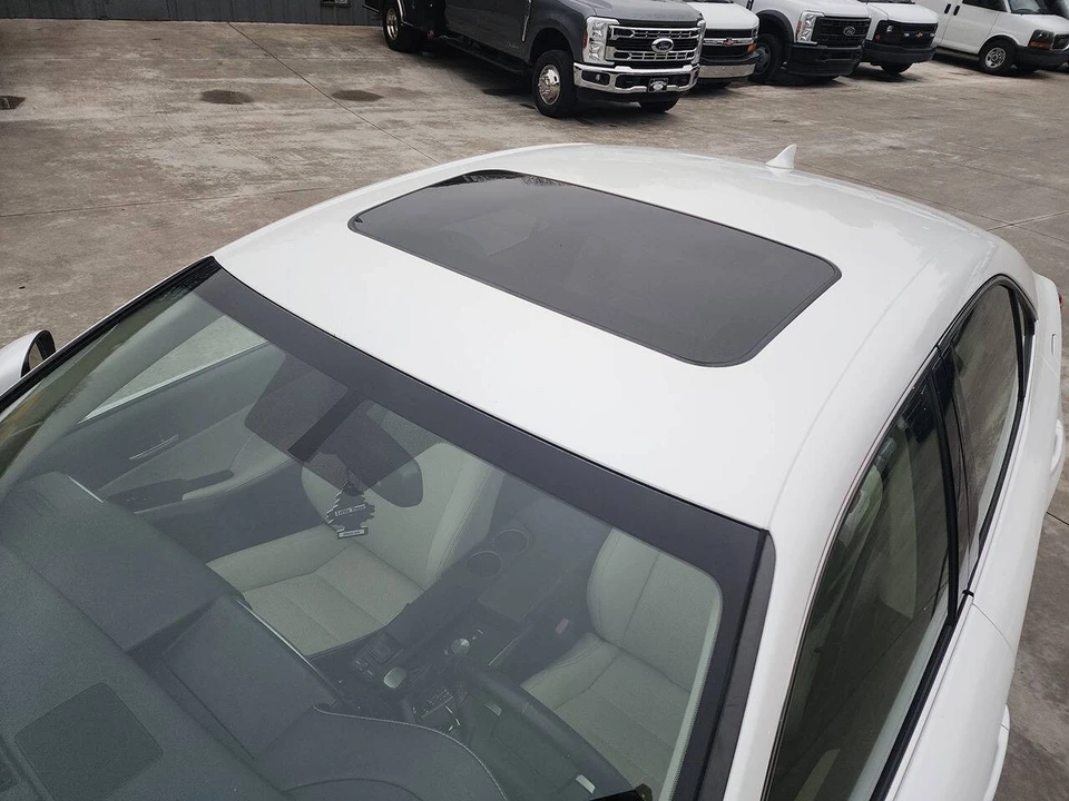2015 Lexus IS 3rd Gen - Image 10 of 31