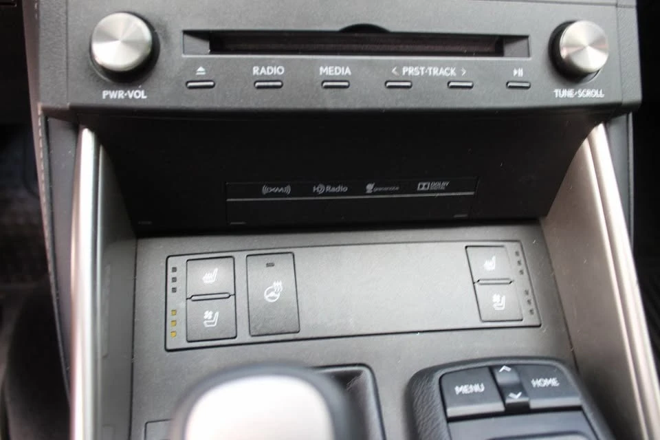 2015 Lexus IS 3rd Gen - Image 19 of 20