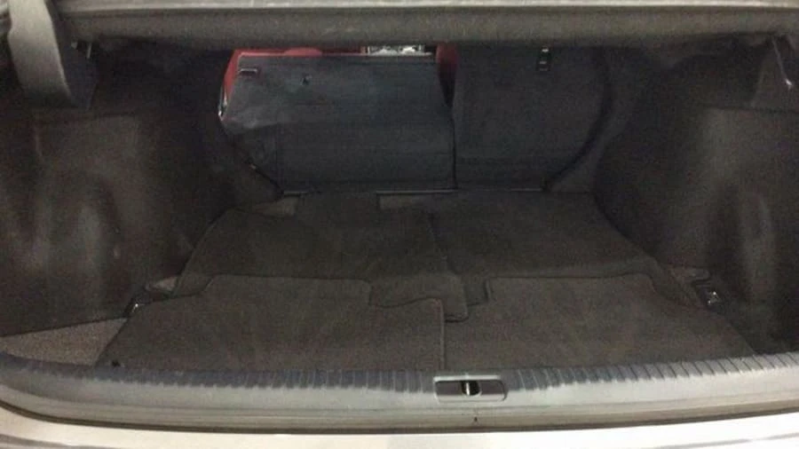 2015 Lexus IS 3rd Gen - Image 10 of 12