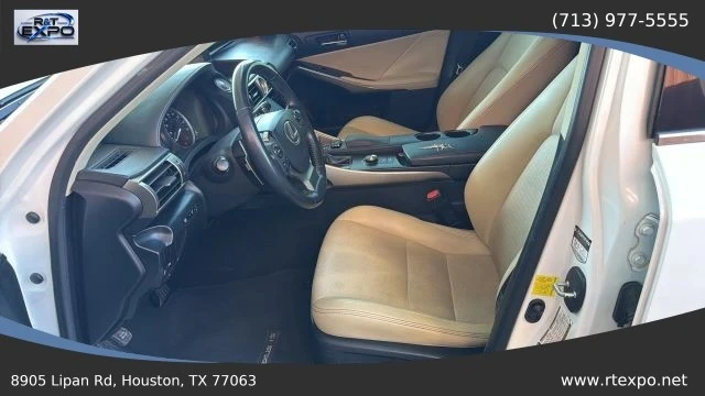 2015 Lexus IS 3rd Gen - Image 20 of 31