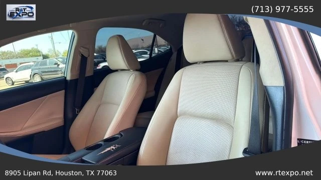 2015 Lexus IS 3rd Gen - Image 21 of 31