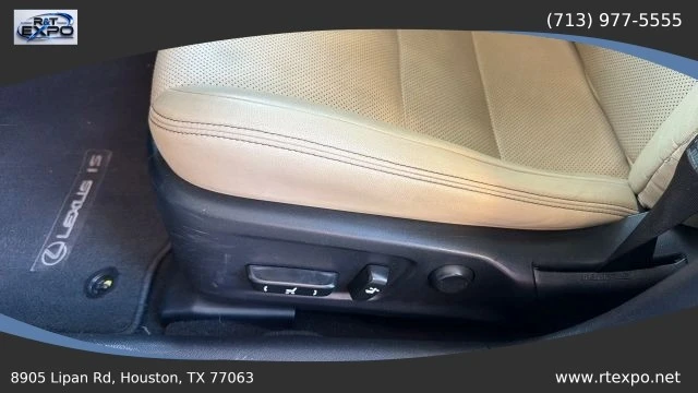 2015 Lexus IS 3rd Gen - Image 22 of 31
